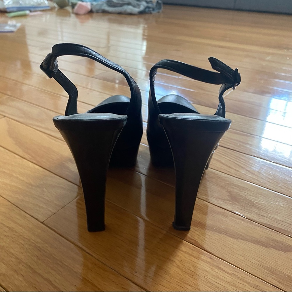 Stuart Weitzman Heels - Picture 4 of 5